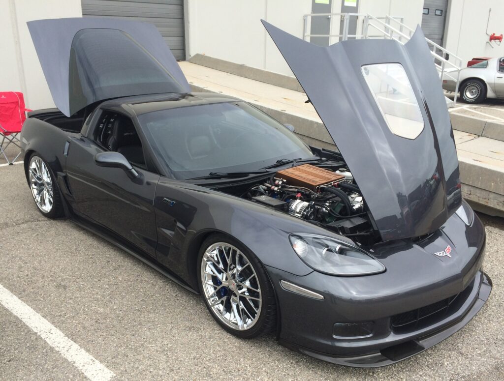 c6-corvette-zr1-1024x775-1 c6 corvette ZR1 at an exotic car show