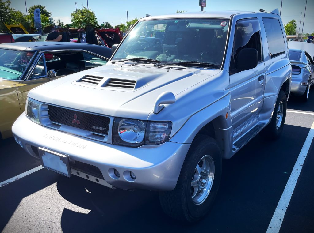 Mitsubishi Pajero Evolution